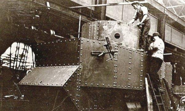 时期|最初的选择,第一次世界大战时期英国坦克装备的武器