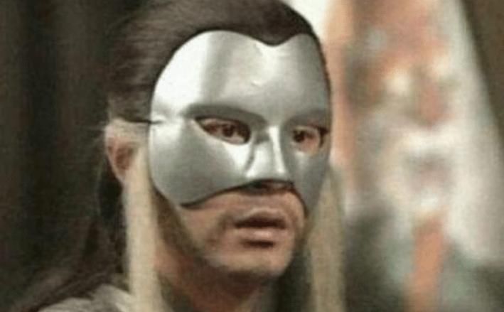 任贤齐|《神雕侠侣》六个版本“面具杨过”，刘德华版吓人，任贤齐版搞笑！