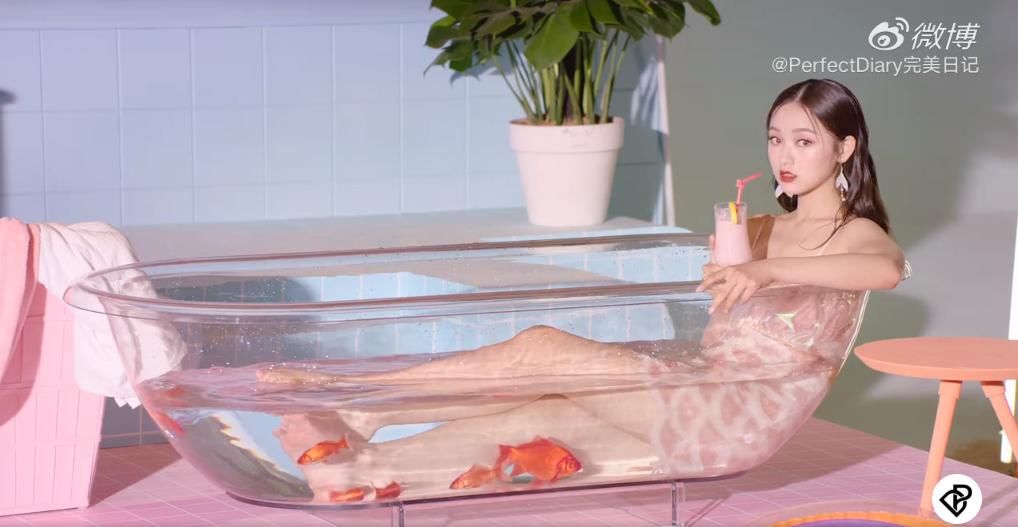  打算|资生堂这是打算和黄轩同归于尽？？？