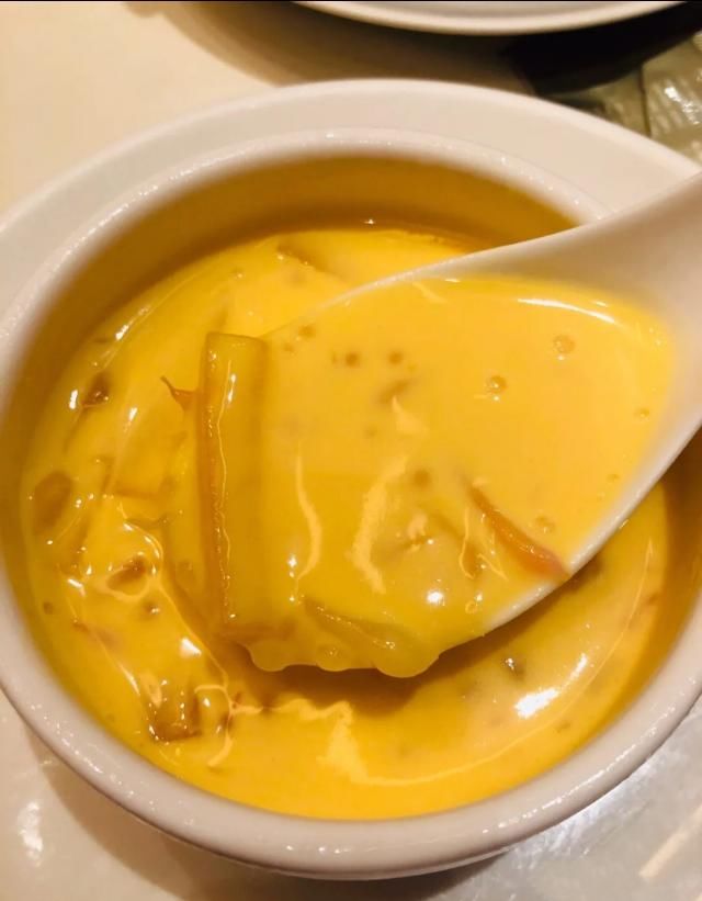 终生|这家粤菜老店为何如此低调红火?就这道冰烧三层肉就让你终生难忘