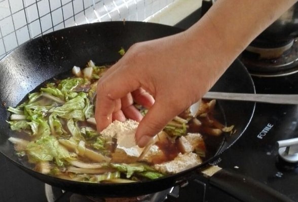  隔三差五|全家人最喜欢的一道家常菜，隔三差五吃一回，营养丰富，方便简单