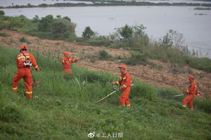  夙兴夜寐|致敬！夙兴夜寐，他们是大堤“守坝人”