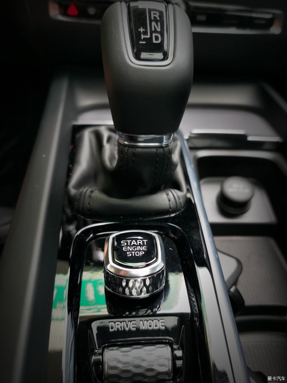 设计|【见证】【Richard作业】XC60老车主深度体验S60