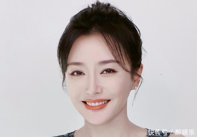 价值|不婚主义、承认整容的秦岚,为什么还是人们心中的“白月光”?