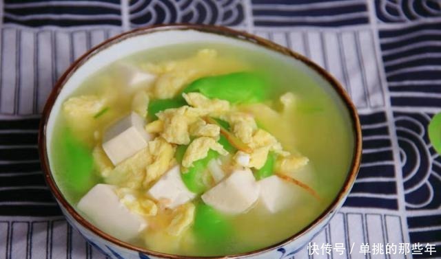 眉毛|这汤不喝太可惜了,简单一煮,营养丰富又美味,尝一口鲜掉眉毛!