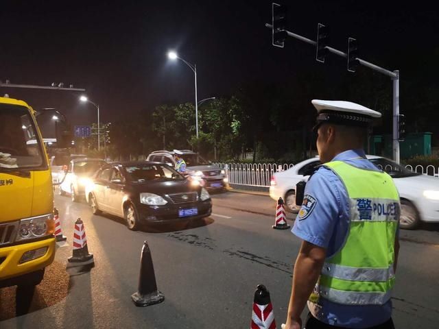  控大|7月查处违法行为71012起！岳阳交警推进道路交通事故“减量控大”