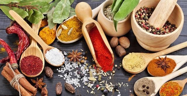  辟谣|晚上吃苹果会伤胃？专家辟谣：别弄错了！这2种食物才不宜晚上吃