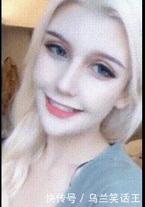 女生|“地铁上看到这样一幕,要不要揭穿这个女生?”哈哈哈太难了!