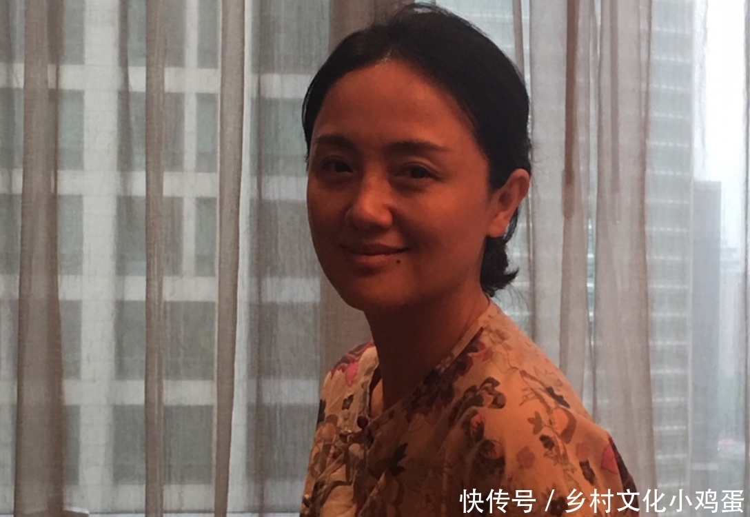  演员|易烊千玺新电影定档，搭档实力派演员上演温情故事，这阵容太可了