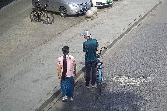 诈骗|小心！老掉牙的“丢物捡物”诈骗手法又现江湖，杭州还有人中招了