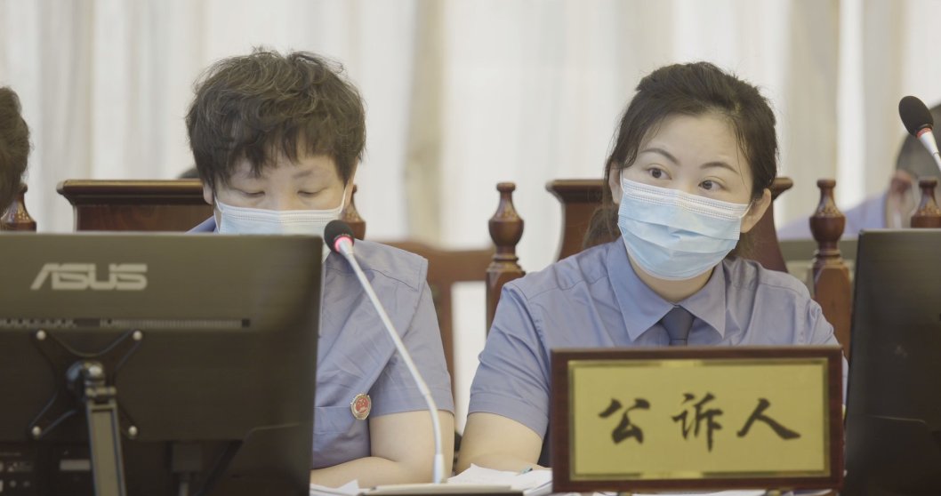 案一审|扫黑除恶 | 最高徒刑21年!童某某等16人涉黑案一审宣判