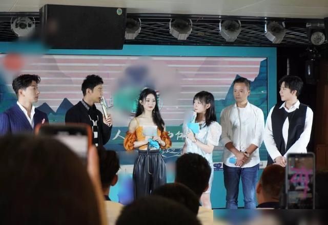  合伙人|《中餐厅4》正式上线，五位合伙人遭遇百级楼梯，小明历险已开始