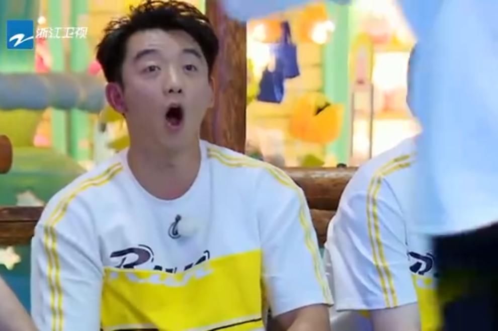  baby|郑恺拒绝baby撕名牌挑战，反而让何洛洛上场，得知原因：超暖