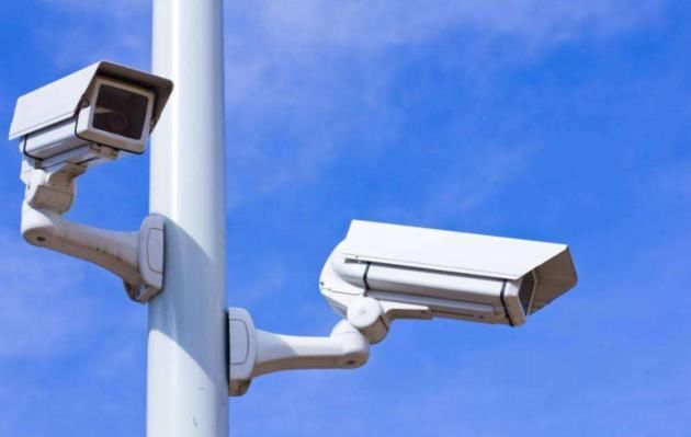 摄像头|经常开车，你对摄像头了解多少，老司机：闪一下和闪两下完全不同