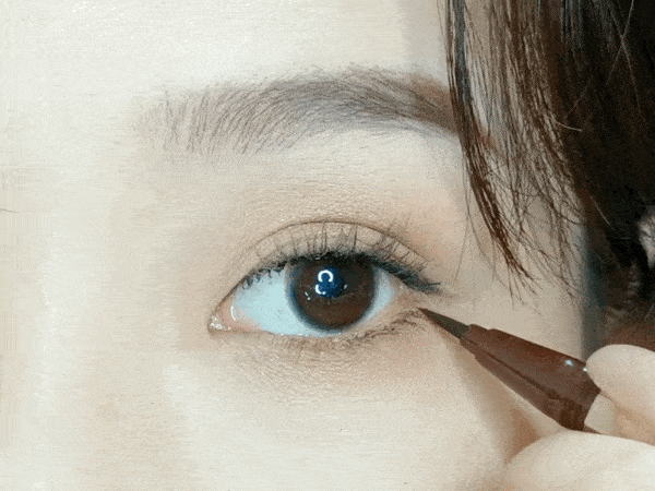 眼线|昕美妆 | 复古港风妆容分享