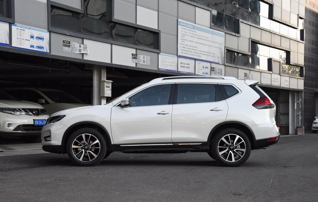  劲敌|日系又来一位劲敌，主打年轻市场，车身尺寸又增大，不考虑一下？