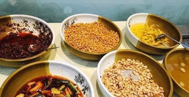 每人|舅舅承包公司食堂,每人19元随便吃,工人都说贵,你们觉得贵吗