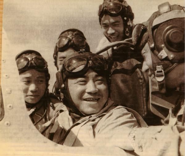 心服口服|放牛娃把美国王牌飞行员打得心服口服