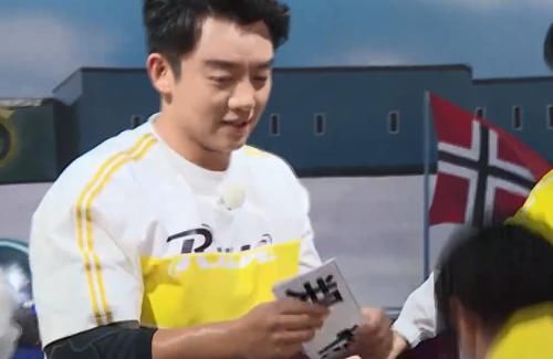  模糊不清|郑恺不愧是拿“跑男全勤奖”的人，别人面对图案模糊不清，他却能顺利答出