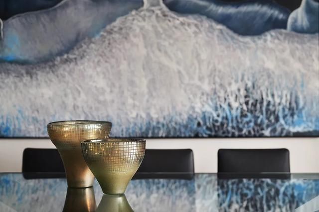  成都|成都 240 m2 极简大平层，兼顾自由与温暖的家