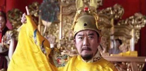 铁裙之刑|朱元璋亲自发明的刑罚,专治这类女子,他的妃子是第一个受刑之人