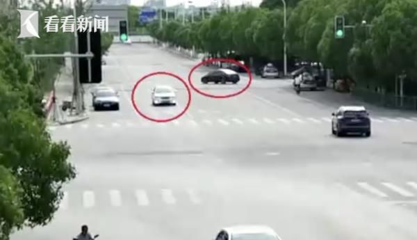  害人|专挑“黑车”碰瓷 “影帝”头破血流才分了400元