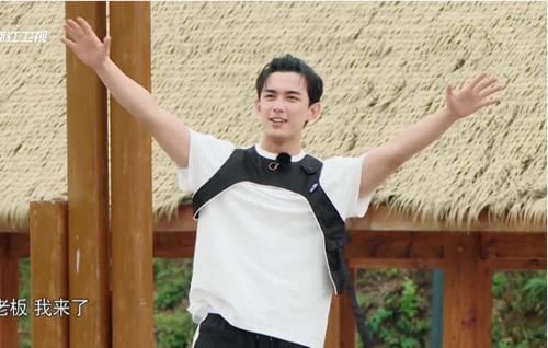  奔跑|《奔跑吧》李晨调侃蔡徐坤没有“女朋友”，却被沙溢当场怼回去！