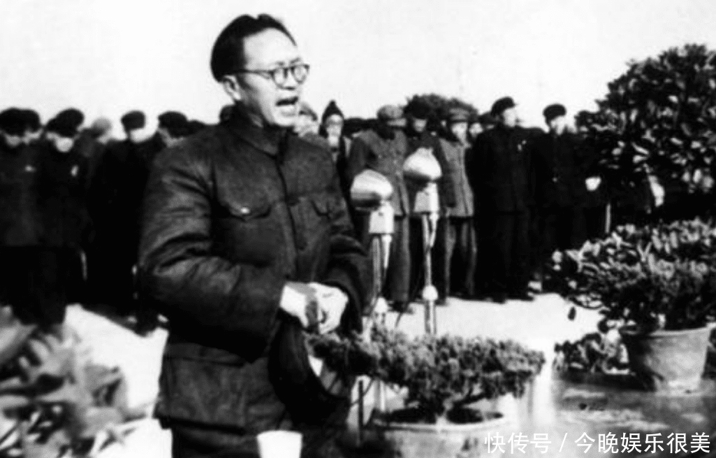 提意见|开国大将喜欢提意见,6年被连续降职4次,从首长降成普通战士