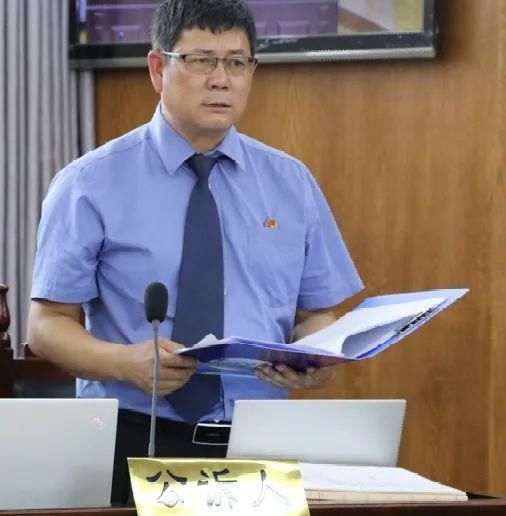 扫黑|扫黑除恶 | 两天的“隔空对话”,10名涉黑案被告受审
