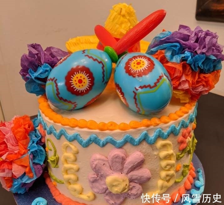 烘焙|美国11岁小学生学烘焙，暑假创业卖蛋糕赚4万，开学以后也不停业