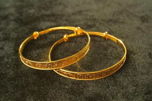  金饰|价值上万元金饰被盗，过了一星期房主才发现！浦东警方破获一起入室盗窃案