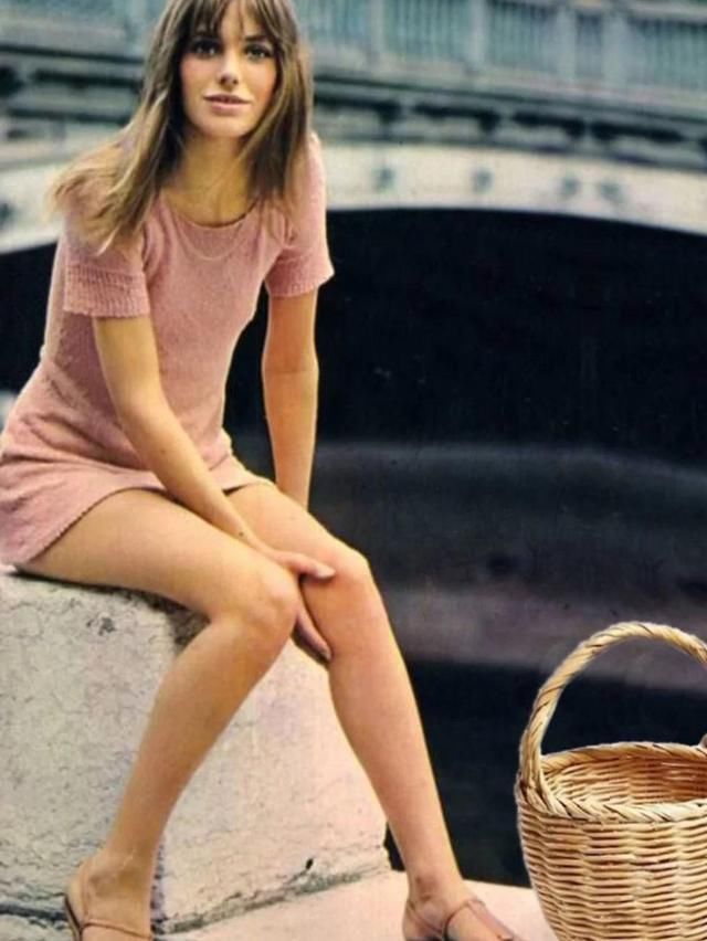  夏季|夏季超火的藤编包，就连明星都爱不释手，在这三个场合背很惊艳