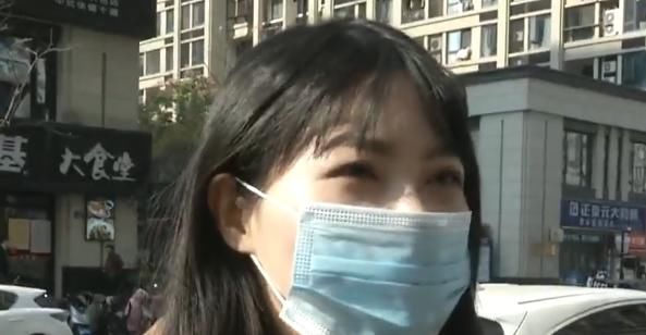 顾客|顾客干洗被拒!老板指责其不回消息,女子反怼:你是我爹还是我娘