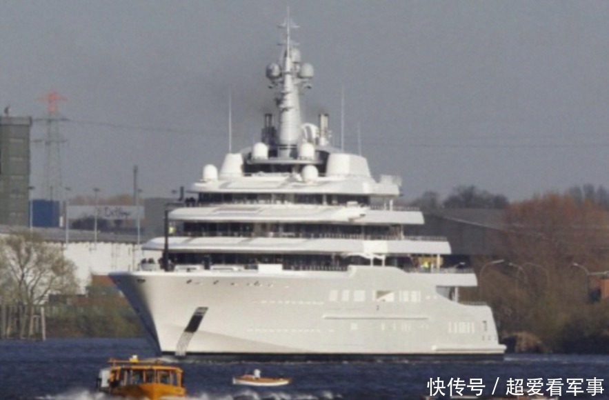 战舰|俄海军战舰才五千吨,富豪却有1.6万吨游艇!你说尴尬不尴尬?