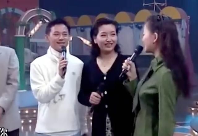  快乐大本营|谢娜初上《快本》只是丫鬟，24年前嘉宾更精彩，难怪李湘底气足