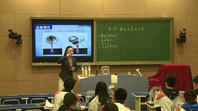 仅仅|为何清北硕博毕业生扎堆去当中学教师？仅仅因为待遇？原因很现实