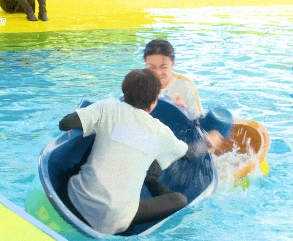  满满|《奔跑吧》本期预告更新 人狠话不多的陈立农战斗力满满！