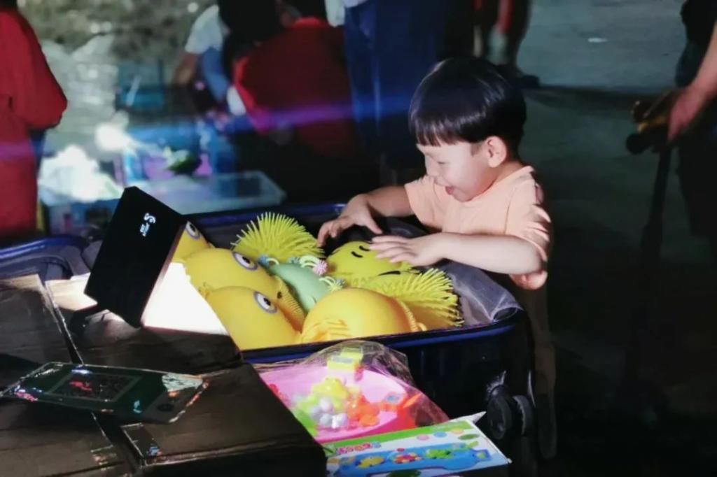  人生|杭州这一条街，“救”了多少人的人生？