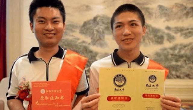 如今|当年错过高考，拒绝清华大学直接录取的“夺刀少年”，如今怎样