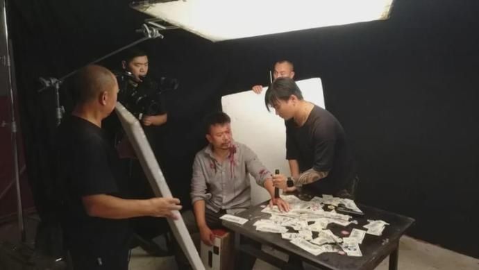  周末|还在想周末看什么电影？最新悬疑动作大片等你来吹爆！