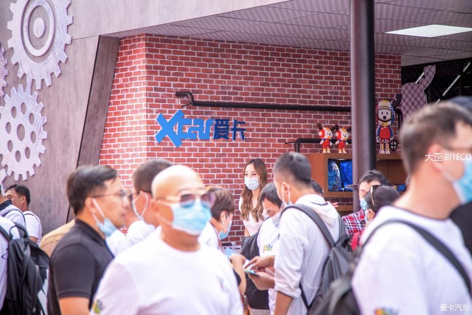 车主|【大歪BI1ECD】货车车主逛车展～