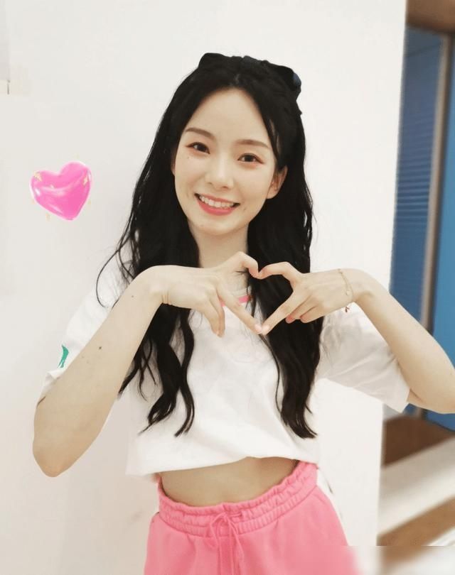 粉丝|创造营七家争C,赵粤希林最可能,郑乃馨不可能,节目问题很明显