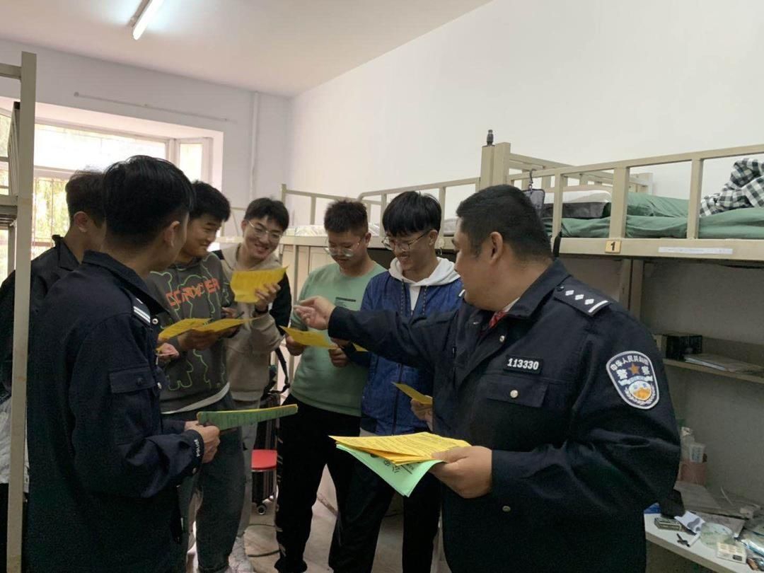 沈阳|沈阳警方拍了拍大学新生:防范电信诈骗,勿信天上掉馅饼