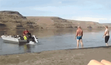  坐能|搞笑GIF：你这一坐能定乾坤啊