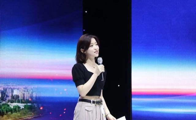  环节|25万年薪将花落谁家？来自大江南北的主播们大PK！