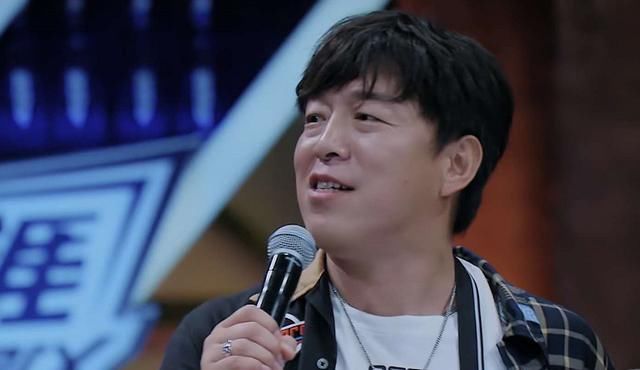  节目|《街舞3》王一博这的3次评判，对舞者够专业，做队长他独一无二