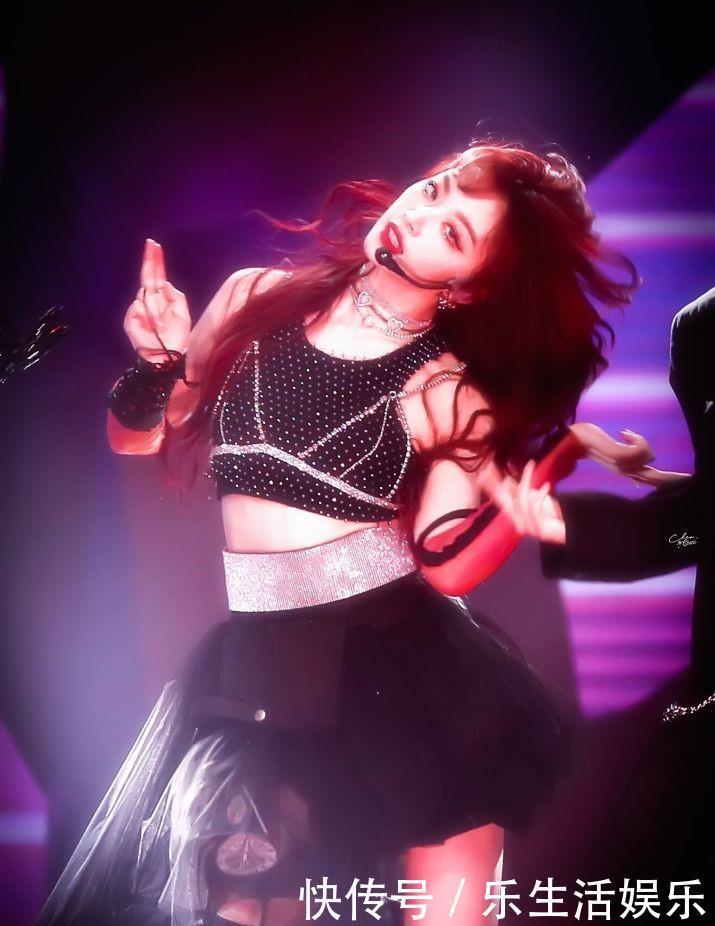  必糊|孔雪儿出道两年后必糊？