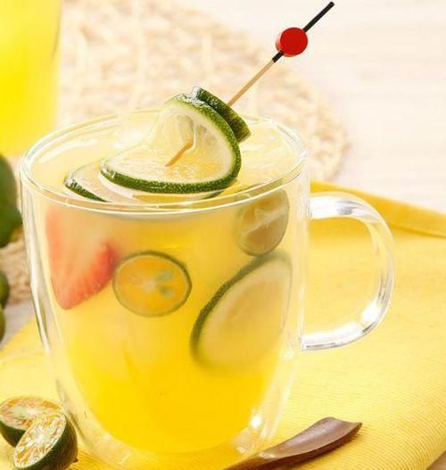  减肥|“最有助于减肥”的4种饮品，绿茶上榜，第一的它“热度最高”！