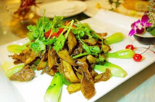 老城区|小企这一站:福鼎、觅食老城区