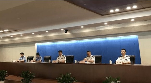  比对|38车粪物中发现人体组织, DNA比对确定是来女士, 众多谜团被解开